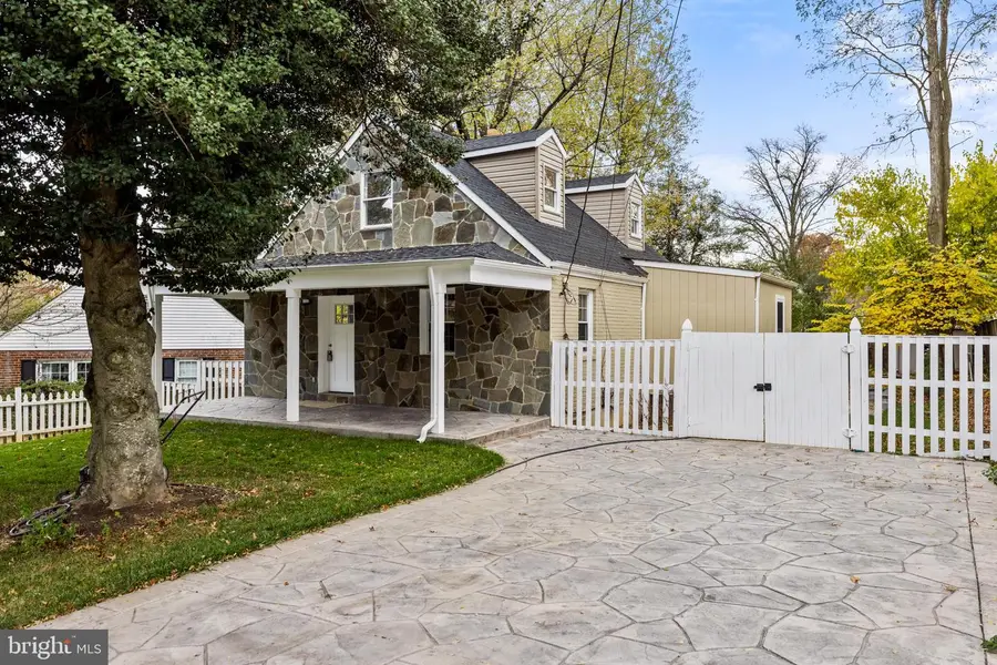 7213 Tyler Ave, Falls Church, VA 22042 - #2