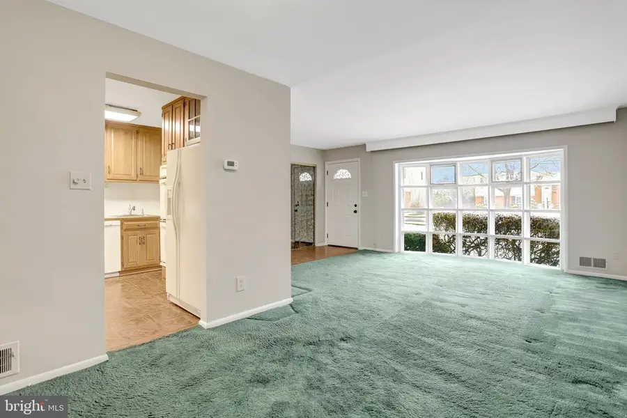 6107 Craft Rd, Alexandria, VA 22310 - #2