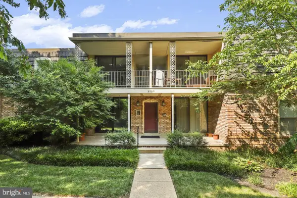 3125 Patrick Henry Dr #230, FALLS CHURCH, VA 22044