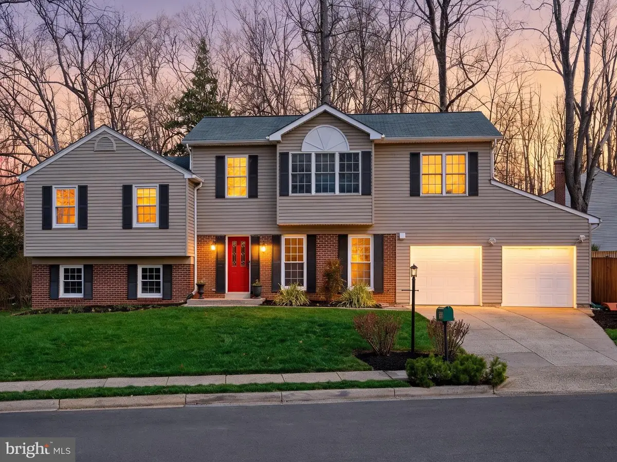 9502 Wallingford Dr, Burke, VA 22015 - #1