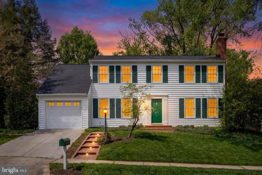 5404 Duxford Pl, Burke, VA 22015 - #2