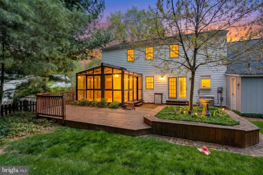 5404 Duxford Pl, Burke, VA 22015 - #3