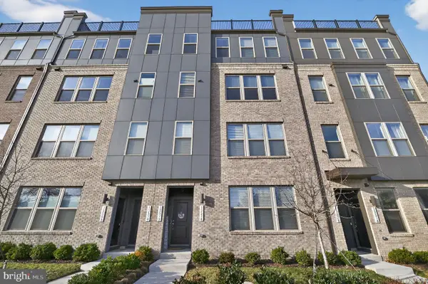 13574 Innovation Station Loop #19a, HERNDON, VA 20171