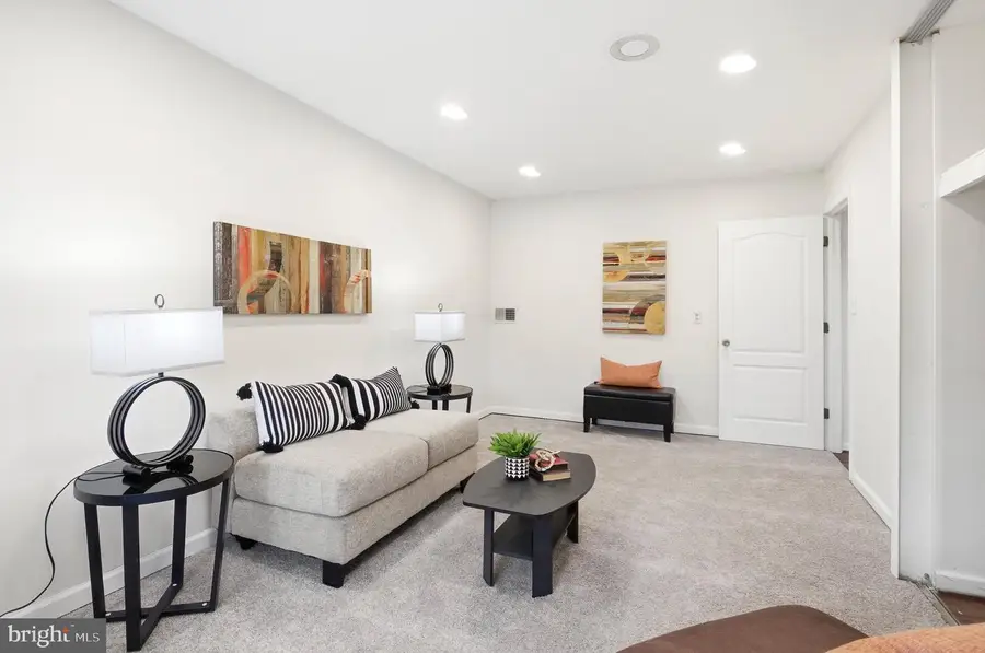 6207 Gemini Ct, Burke, VA 22015 - #3