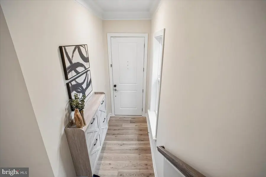 3799 Rainier Dr, Fairfax, VA 22033 - #2