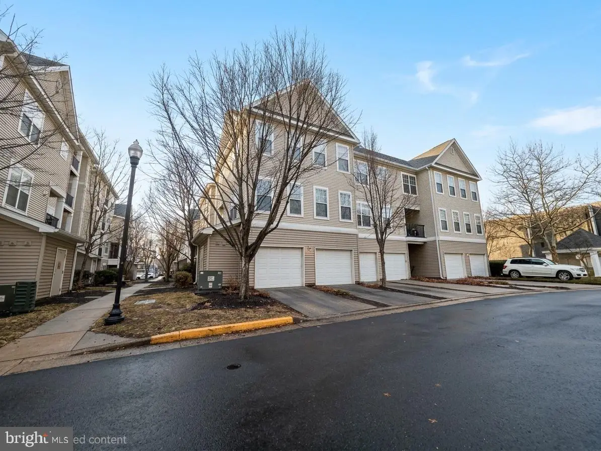 13341-t Connor Dr #t, Centreville, VA 20120 - #1