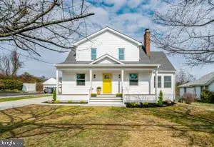 2820 Franklin St, Alexandria, VA 22306 - #1