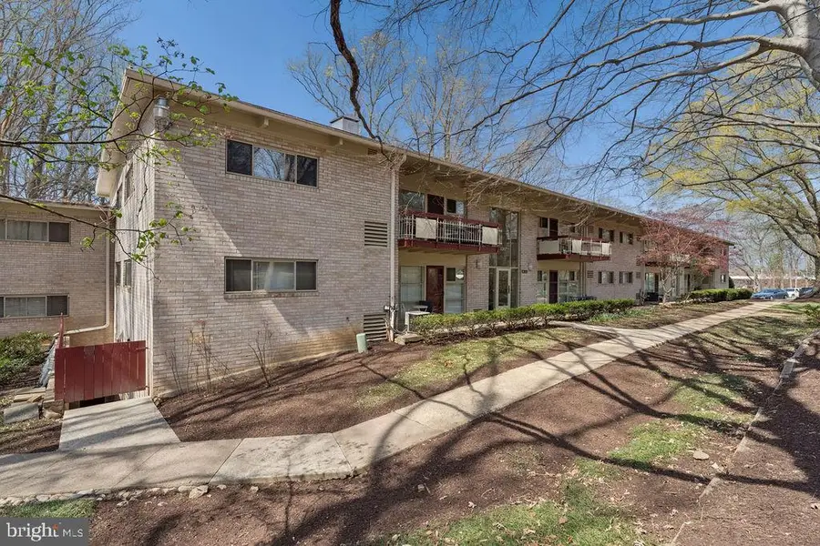 4367-d Americana Dr #102, Annandale, VA 22003 - #2