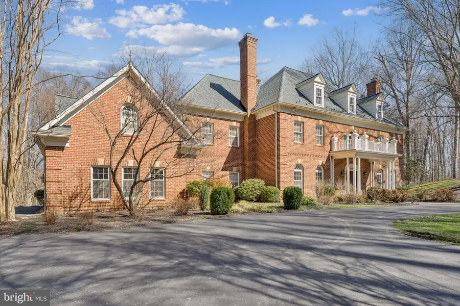 7700 Leeds Manor Ct, Fairfax Station, VA 22039 - #2