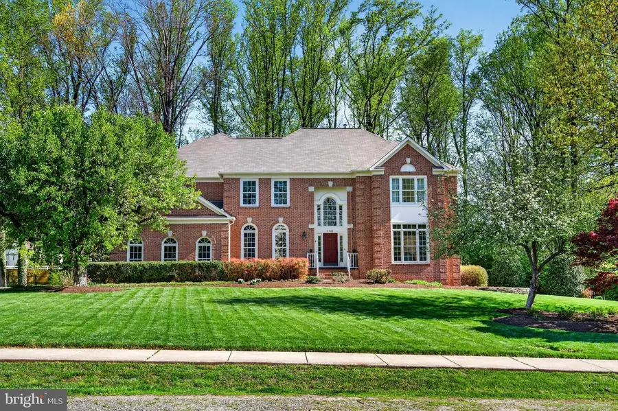 6488 Lake Meadow Dr, Burke, VA 22015 - #2