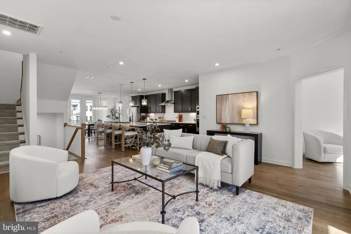 14420 Beckett Glen Cir #902, Chantilly, VA 20151 - #1