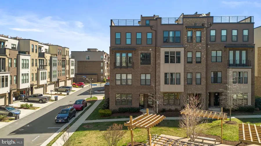 14420 Beckett Glen Cir #902, Chantilly, VA 20151 - #2