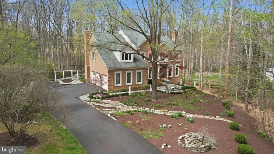 182 River Park Dr, Great Falls, VA 22066 - #2