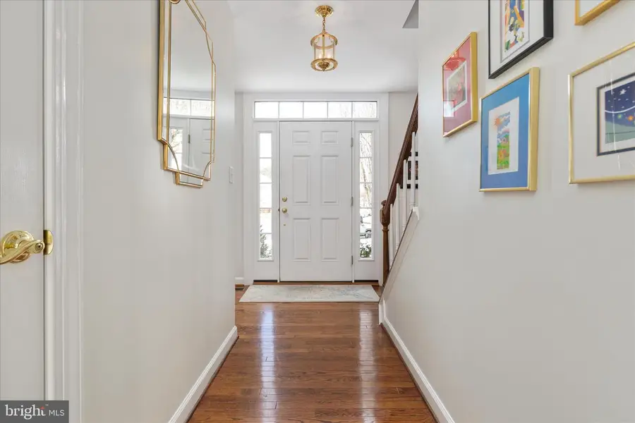 15567 Eagle Tavern Ln, Centreville, VA 20120 - #3