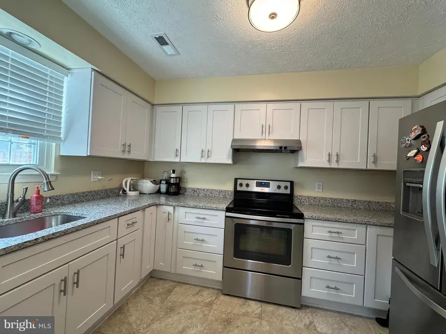 7761 Wolford Way, Lorton, VA 22079 - #2