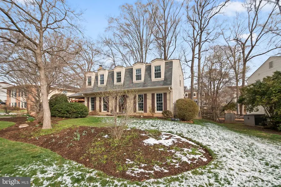 8816 Arley Dr, Springfield, VA 22153 - #3