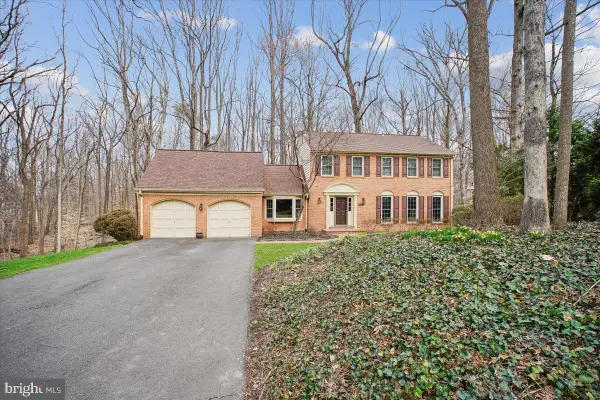 5705 Patrick Oroarke Ct, FAIRFAX STATION, VA 22039