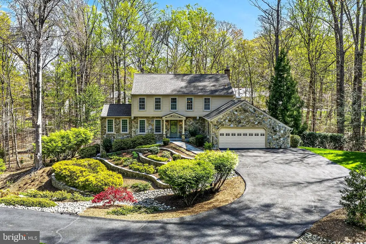 11643 Captain Rhett Ln, Fairfax Station, VA 22039 - #1