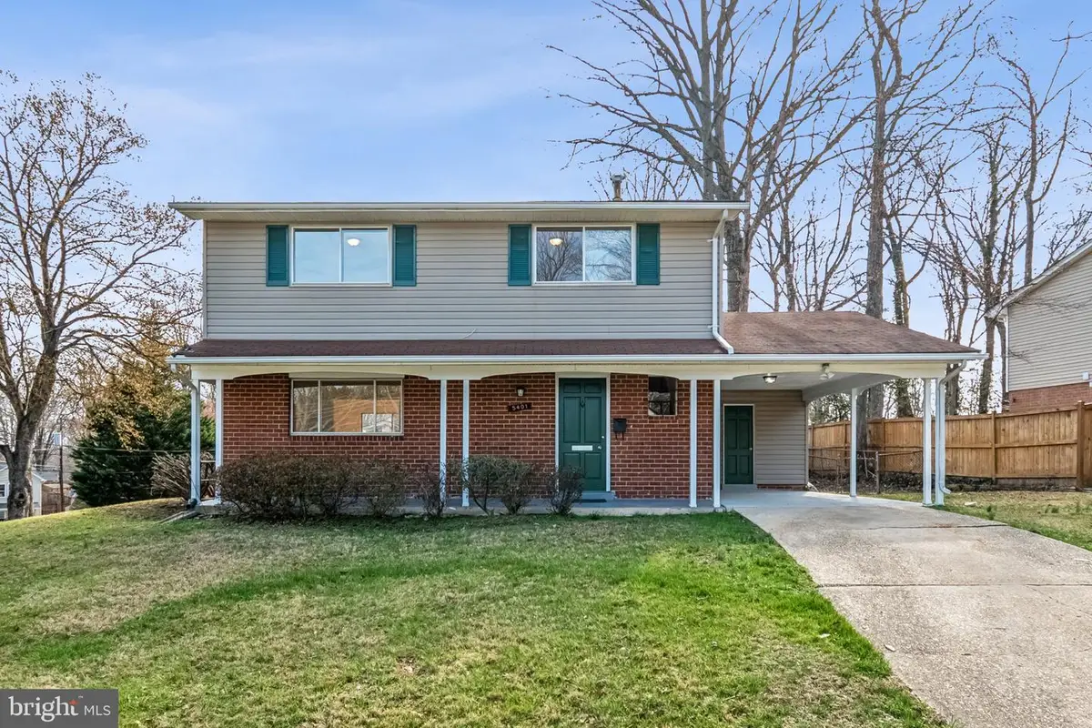 5401 Southampton Dr, Springfield, VA 22151 - #1