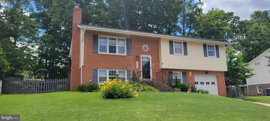 14821 Wood Home Rd, Centreville, VA 20120 - #3