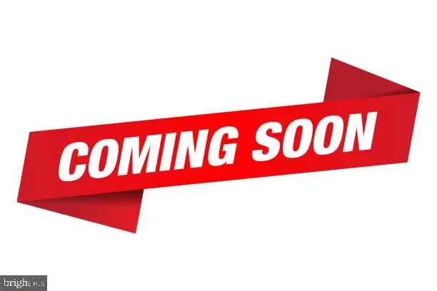 6815 Rolling Rd, Springfield, VA 22152 - #1