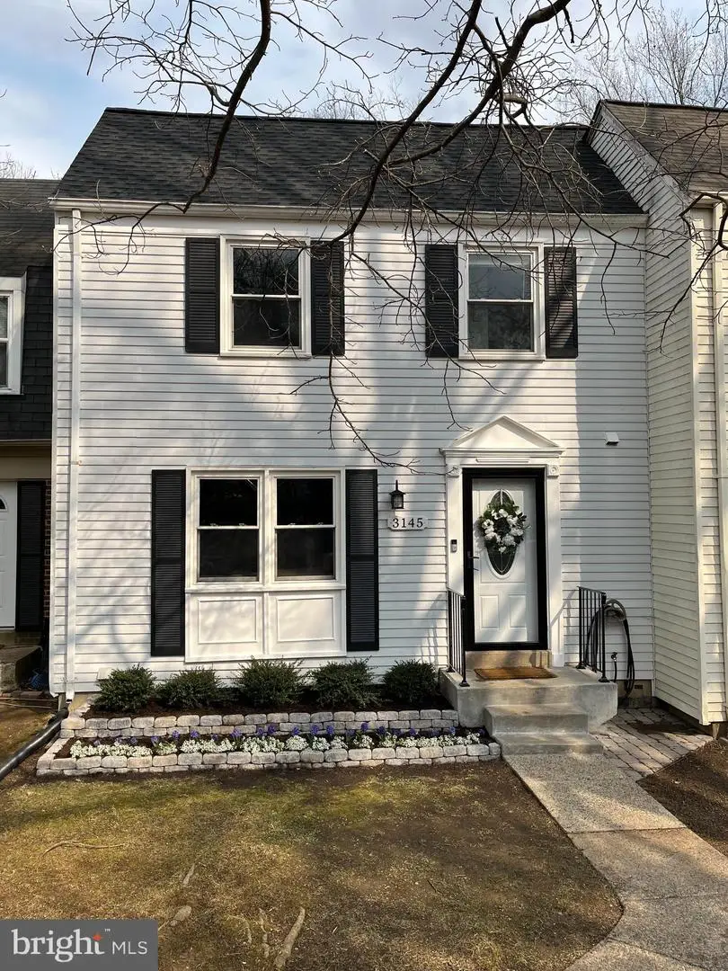 3145 Ellenwood Dr, Fairfax, VA 22031 - #1