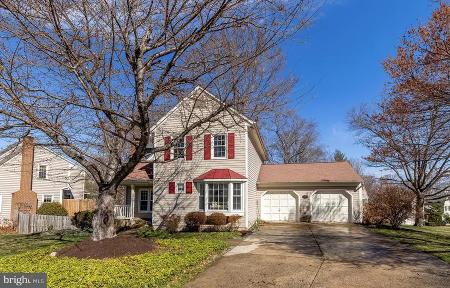 7448 Ridge Rd, Springfield, VA 22153 - #2