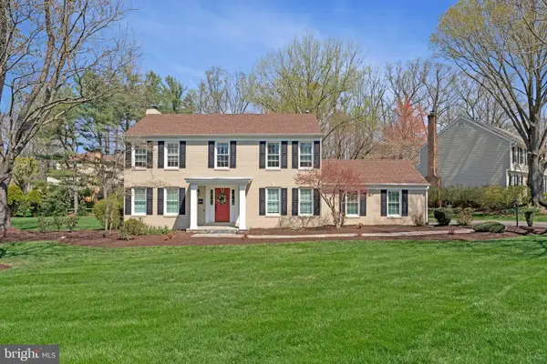 10840 Fieldwood Dr, FAIRFAX, VA 22030