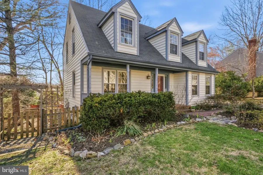 9101 Blue Jug Lndg, Burke, VA 22015 - #2