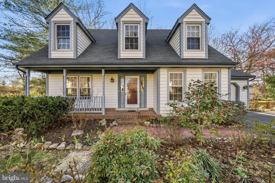 9101 Blue Jug Lndg, Burke, VA 22015 - #3