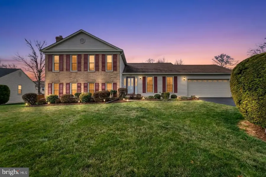 9005 Penn Manor Ct, Springfield, VA 22153 - #2