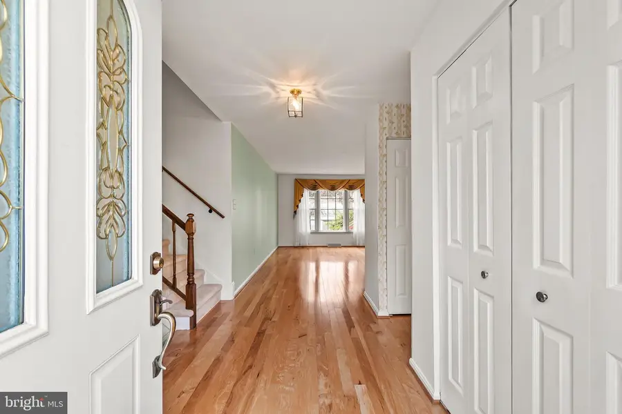 9005 Penn Manor Ct, Springfield, VA 22153 - #3