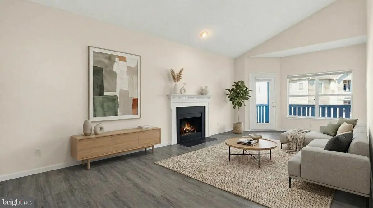 14322 Climbing Rose Way #306, Centreville, VA 20121 - #1