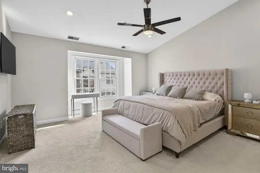 1807 Brentridge St, Vienna, VA 22182 - #2