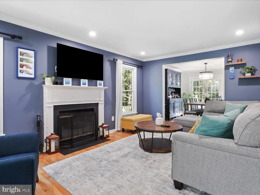 5701 Edgewater Oak Ct, Burke, VA 22015 - #2