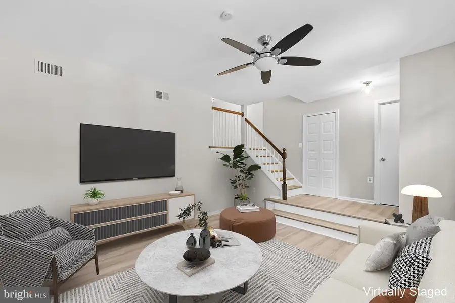 5878 Kara Pl, Burke, VA 22015 - #2