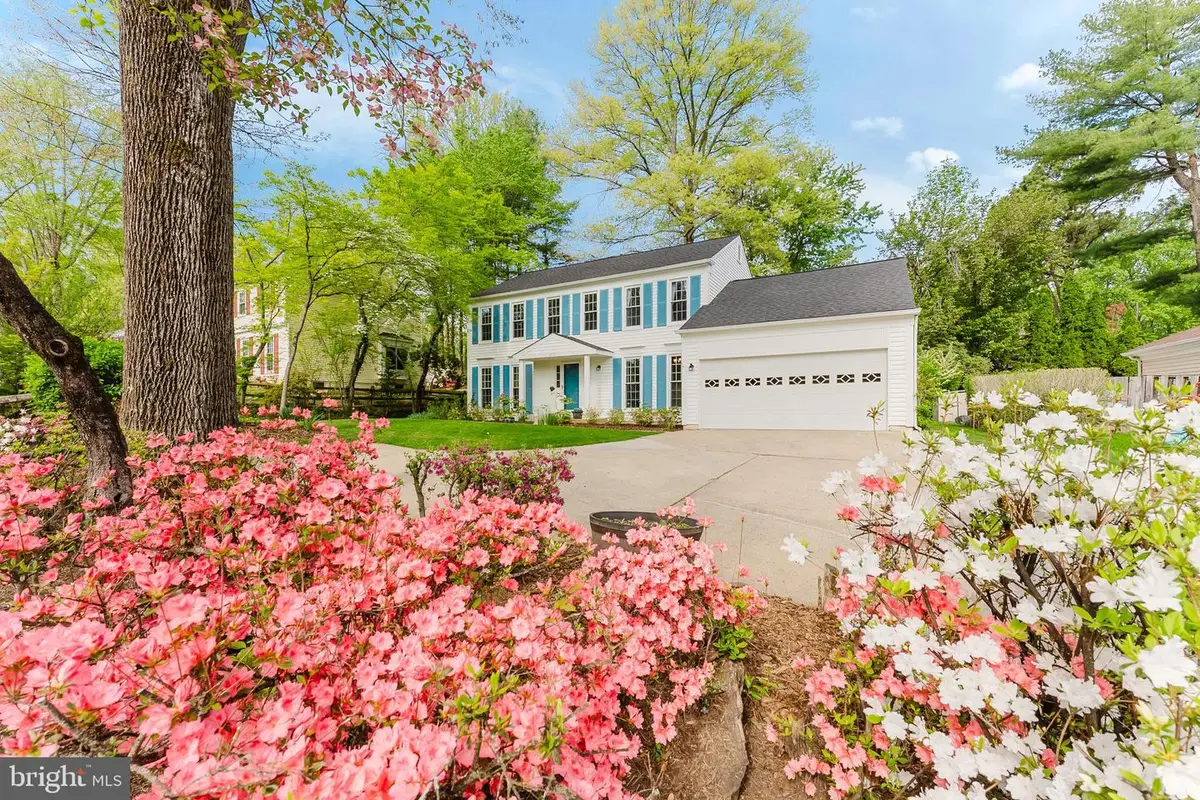 10727 Shingle Oak Ct, Burke, VA 22015 - #1