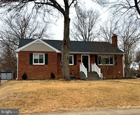 3404 Haven Pl, Falls Church, VA 22041 - #1