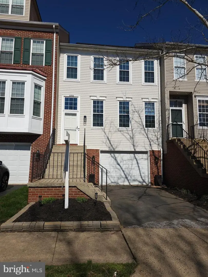 14706 Deer Lake Ct, Centreville, VA 20120 - #1