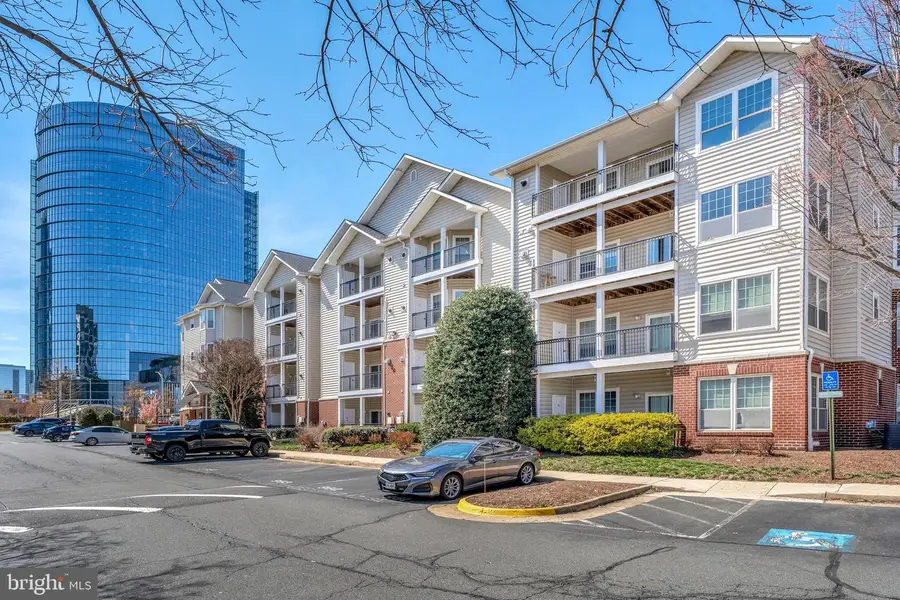 1600 Spring Gate Dr #2412, McLean, VA 22102 - #3