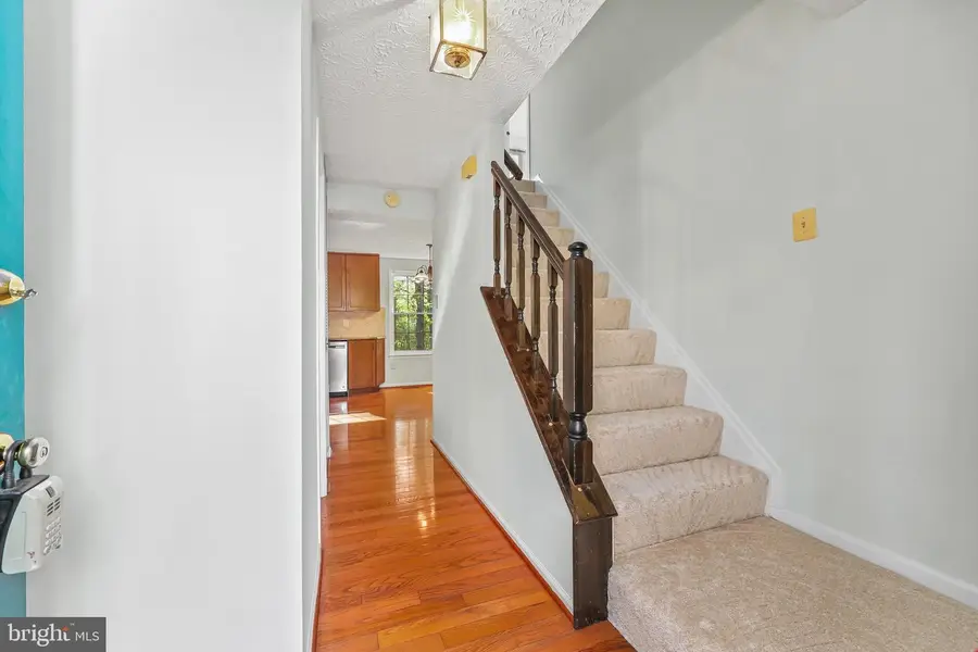 7803 Roundabout Way, Springfield, VA 22153 - #3