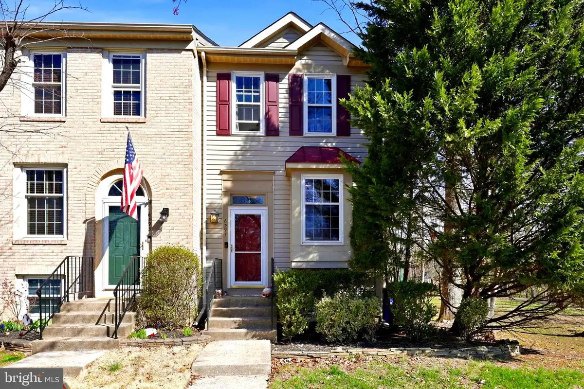 6597 Skylemar Trl, Centreville, VA 20121 - #1