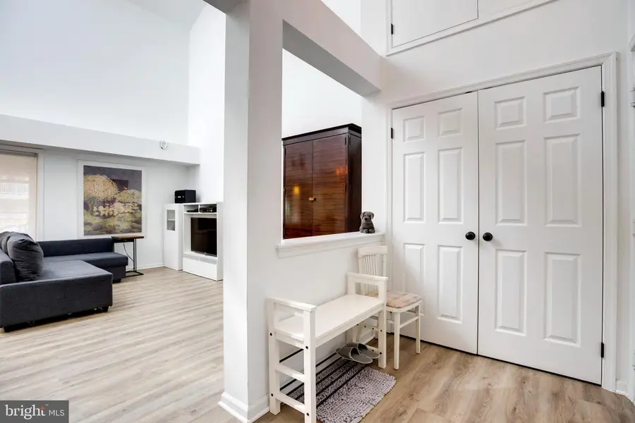 3307 Lakeside View Dr #2-4, Falls Church, VA 22041 - #3