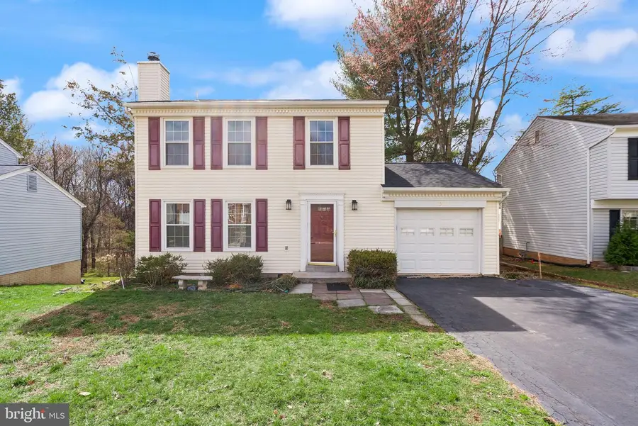 13513 King Charles Dr, Chantilly, VA 20151 - #2
