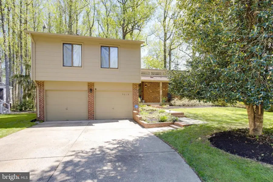 9615 Tinsmith Ln, Burke, VA 22015 - #3