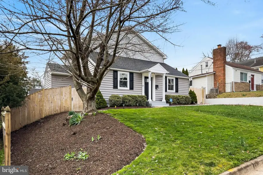 6805 Farragut Ave, Falls Church, VA 22042 - #2