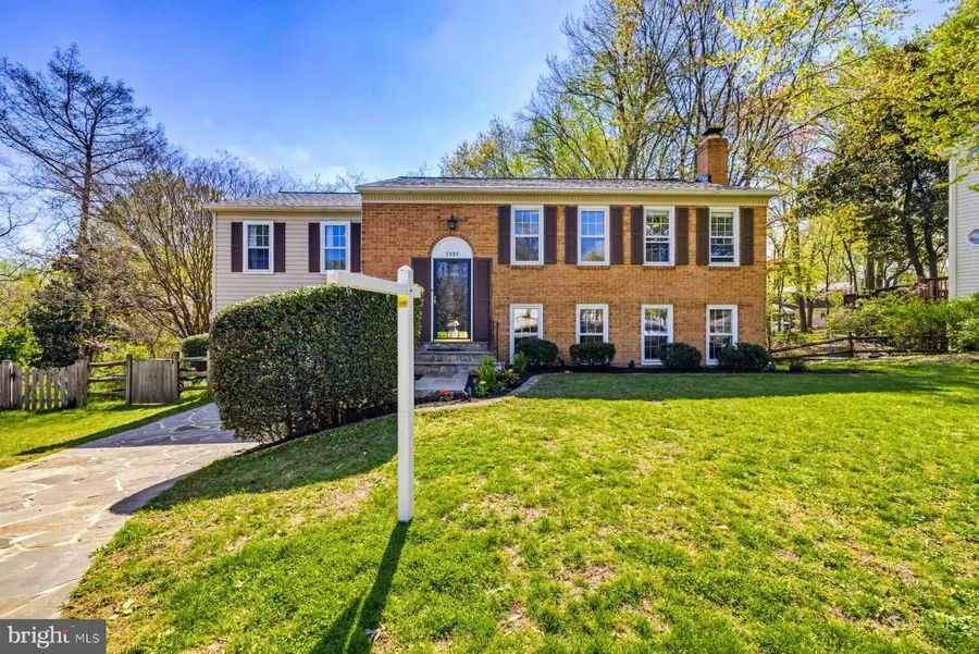 7305 Langsford Ct, Springfield, VA 22153 - #2