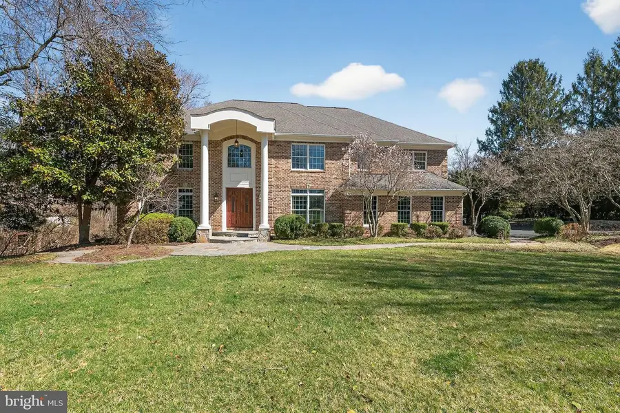 9012-a Old Dominion Dr, McLean, VA 22102 - #3