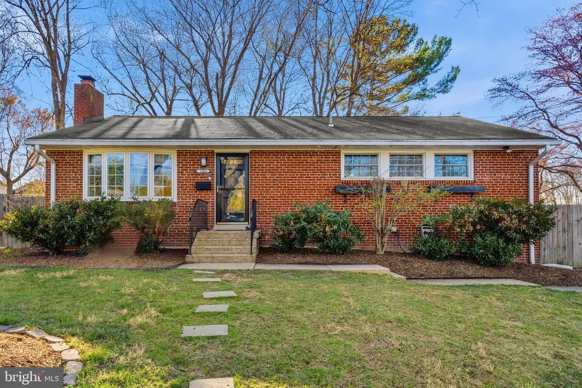5404 Nutting Dr, Springfield, VA 22151 - #1