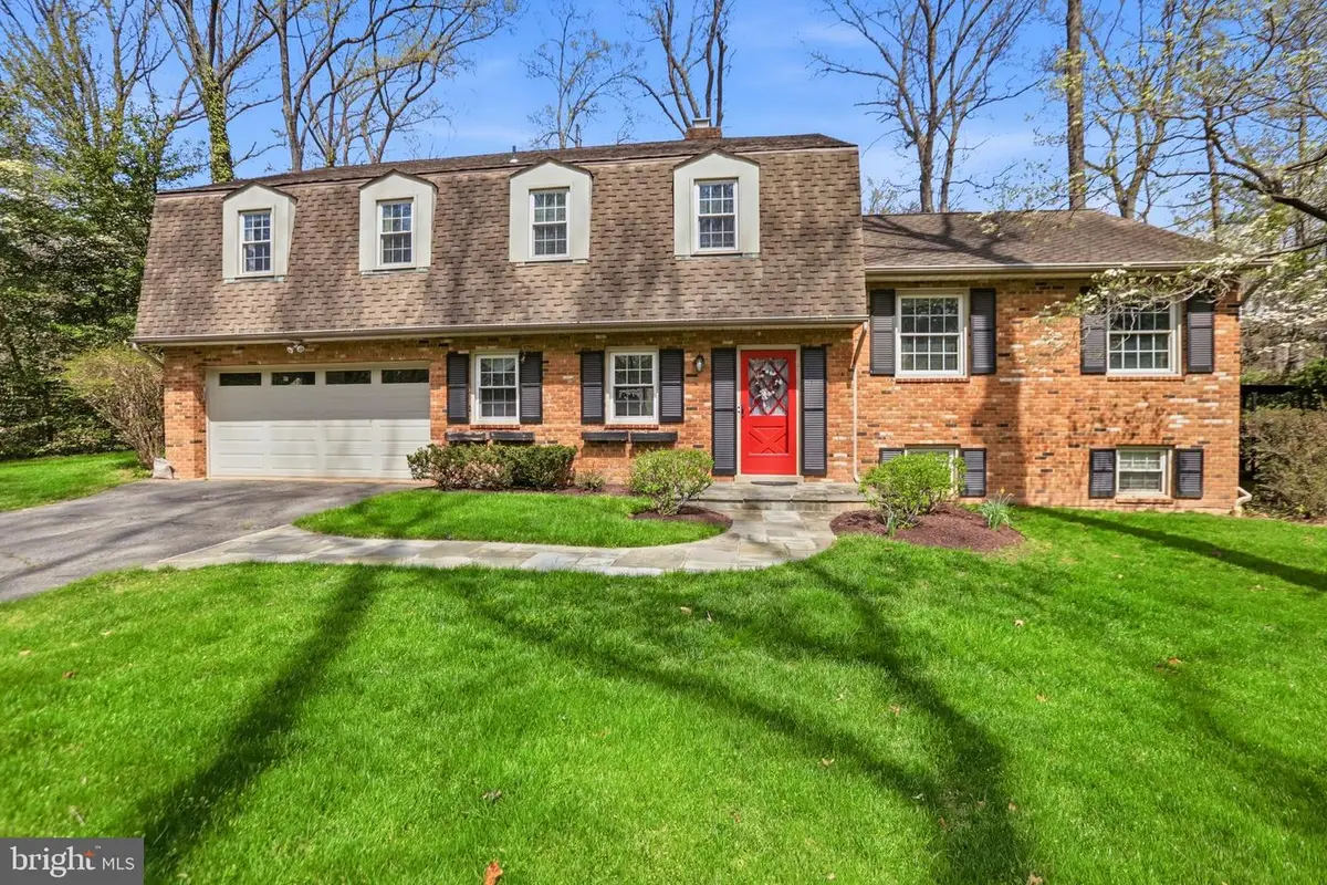 12012 Canter Ln, Reston, VA 20191 - #1